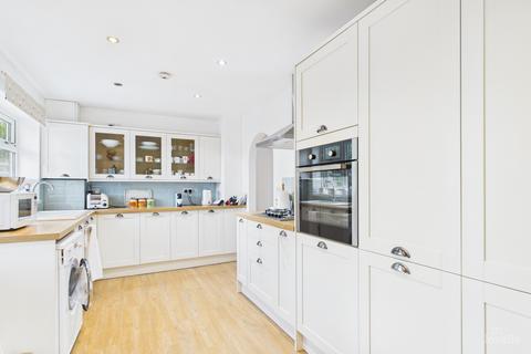 2 bedroom detached bungalow for sale, Mill Lane, North Lincolnshire DN19