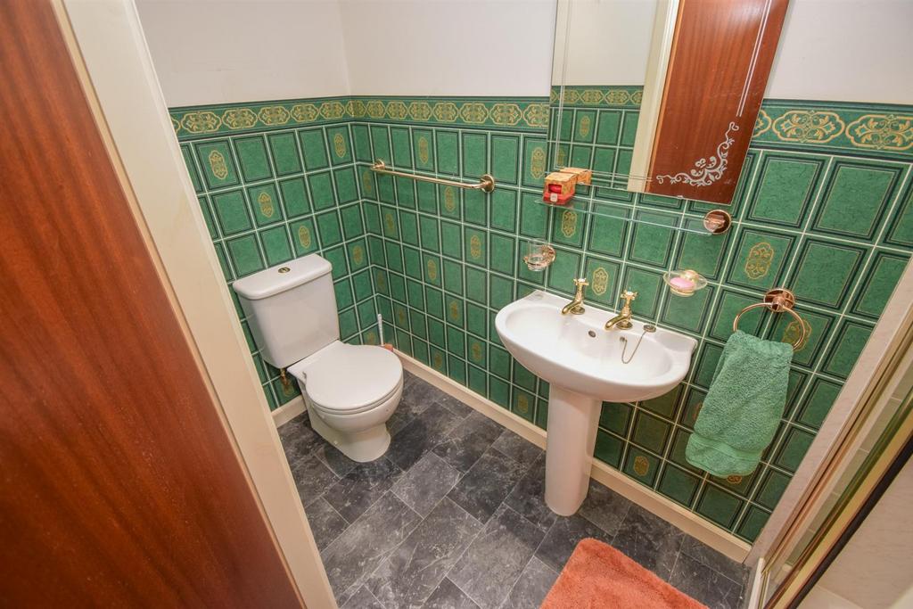 En suite shower room