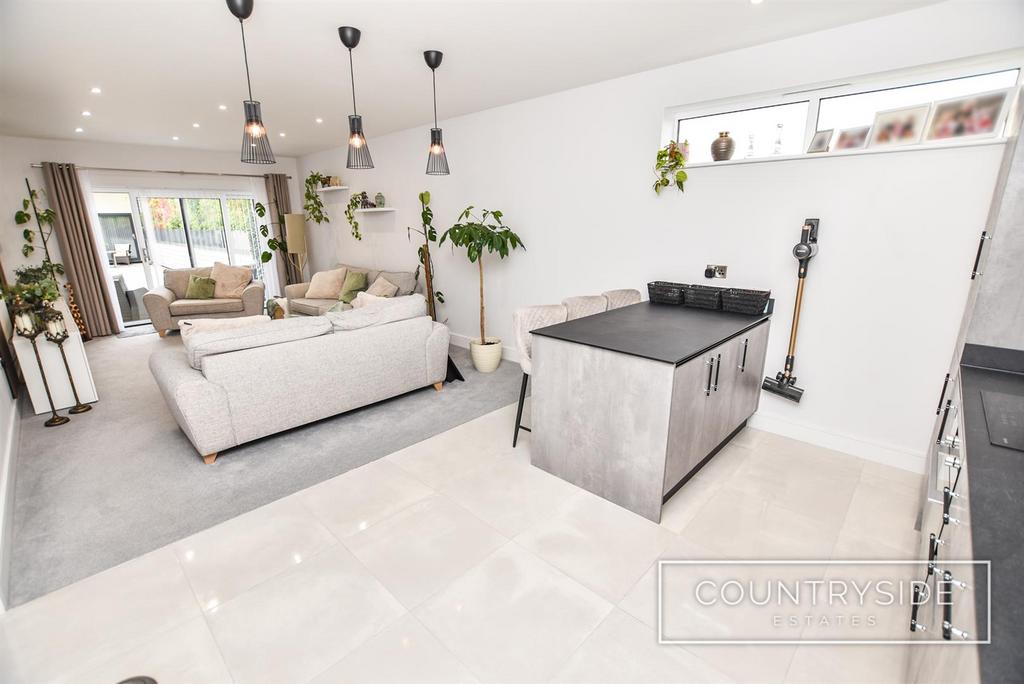 Open Plan Kitchen/Living Room