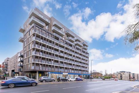 2 bedroom flat for sale, Crossways, Windsor Road, Slough SL1