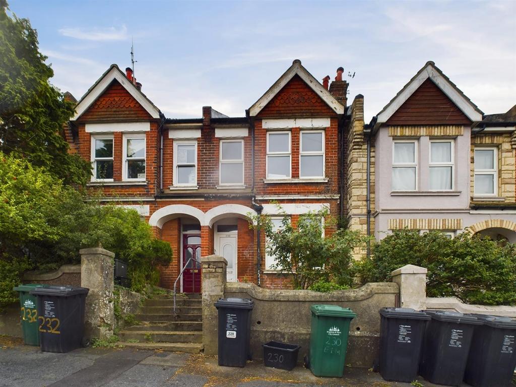 CAM02534 G0-PR0418-STILL023.jpg