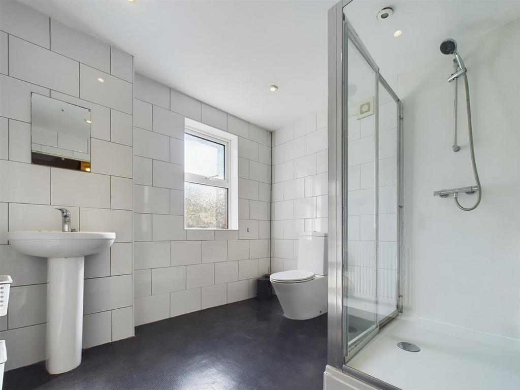 CAM02534 G0-PR0418-STILL008.jpg