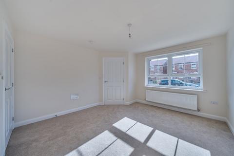 undefined, Tewkesbury GL20