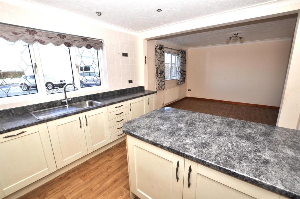 Open Plan Kitchen/Dining Room