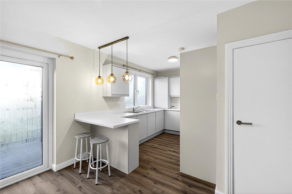 Reception/Kitchen
