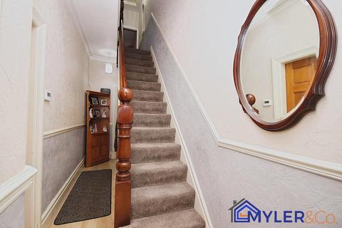 3 bedroom terraced house for sale, Birchfield Road, Widnes, WA8