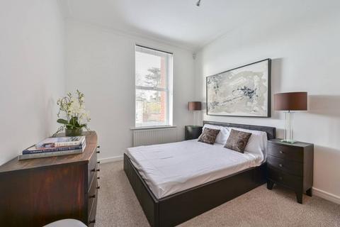 undefined, Putney Hill, Putney, London, SW15