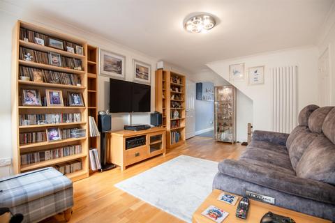 3 bedroom detached house for sale, Evesham Close, Wellingborough