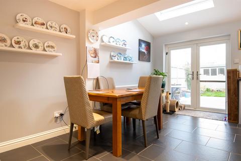 3 bedroom detached house for sale, Evesham Close, Wellingborough