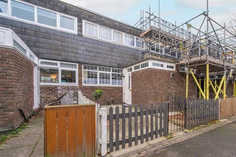 undefined, .Prague Place, Clapham Park, London, SW2