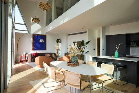 3 bedroom apartment for sale, Betterton Street, London, WC2H
