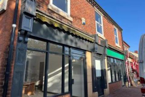 Retail property (high street) to rent - Langley High Street, Oldbury, West Midlands, B69