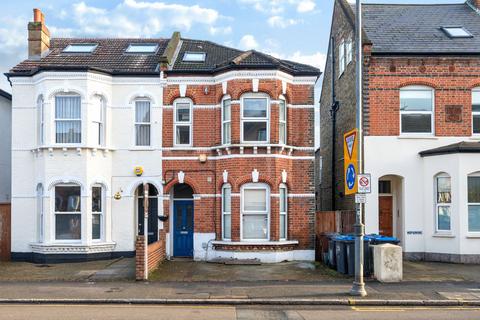 3 bedroom flat to rent, Alexandra Road, Wimbledon, SW19