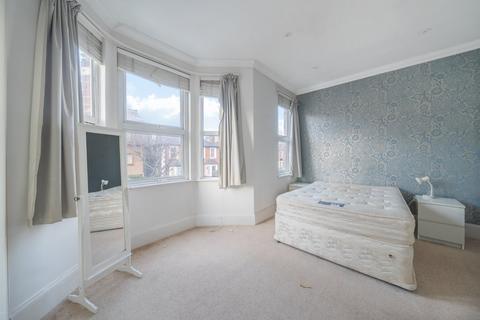 3 bedroom flat to rent, Alexandra Road, Wimbledon, SW19