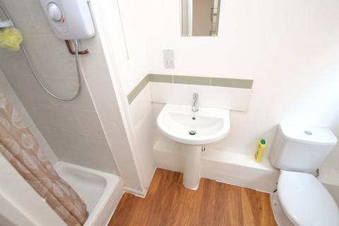 undefined, Harris Close, Gloucester GL3