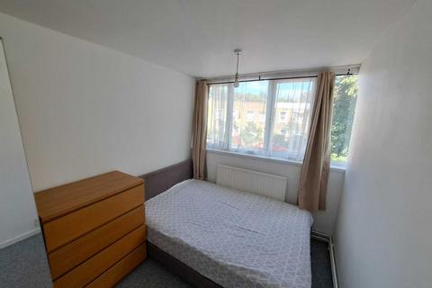 undefined, Claylands Road