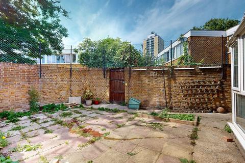 undefined, Claylands Road