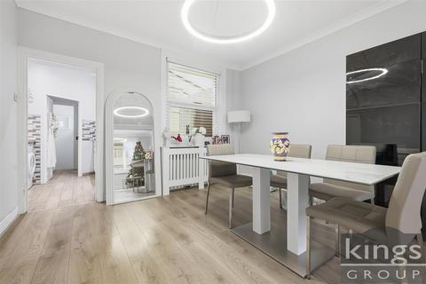 3 bedroom terraced house for sale, Sketty Road, Enfield