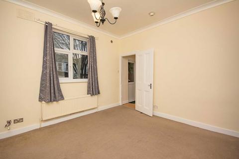 undefined, Dartmouth Road, Hendon NW4