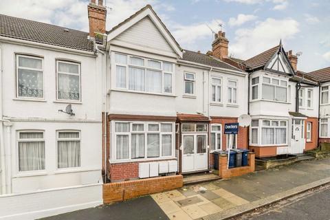 2 bedroom flat to rent, Dartmouth Road, Hendon NW4