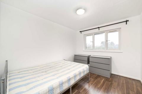 1 bedroom flat to rent, Harp Island Close, London NW10