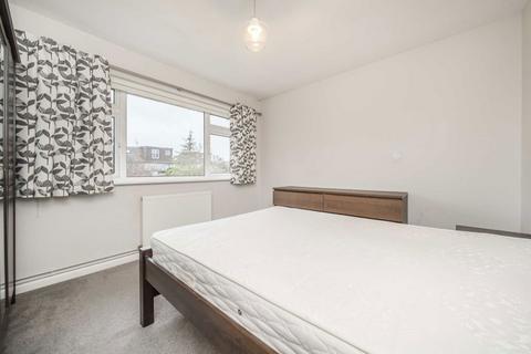 undefined, Stickleton Close, Greenford UB6