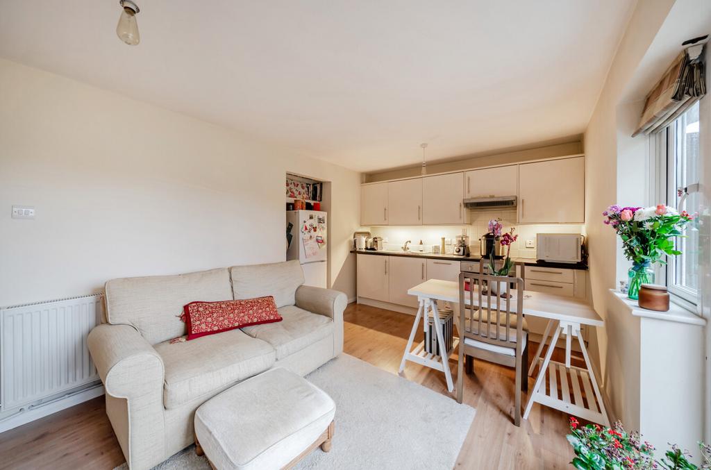 Living Room/Kitchen