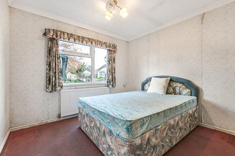undefined, Fordbridge Park, Fordbridge Road, Sunbury-on-Thames, Surrey, TW16