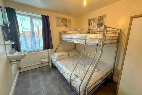 11 bedroom semi-detached house for sale, Clacton on Sea CO15