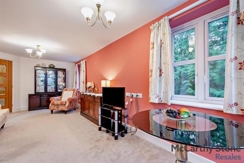 undefined, Ridgeway Court, Mutton Hall Hill, Heathfield