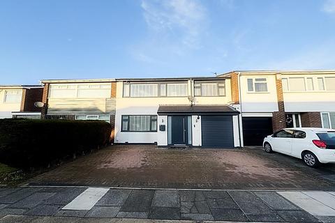4 bedroom semi-detached house for sale, Valeria Close, Hadrian Park, Wallsend