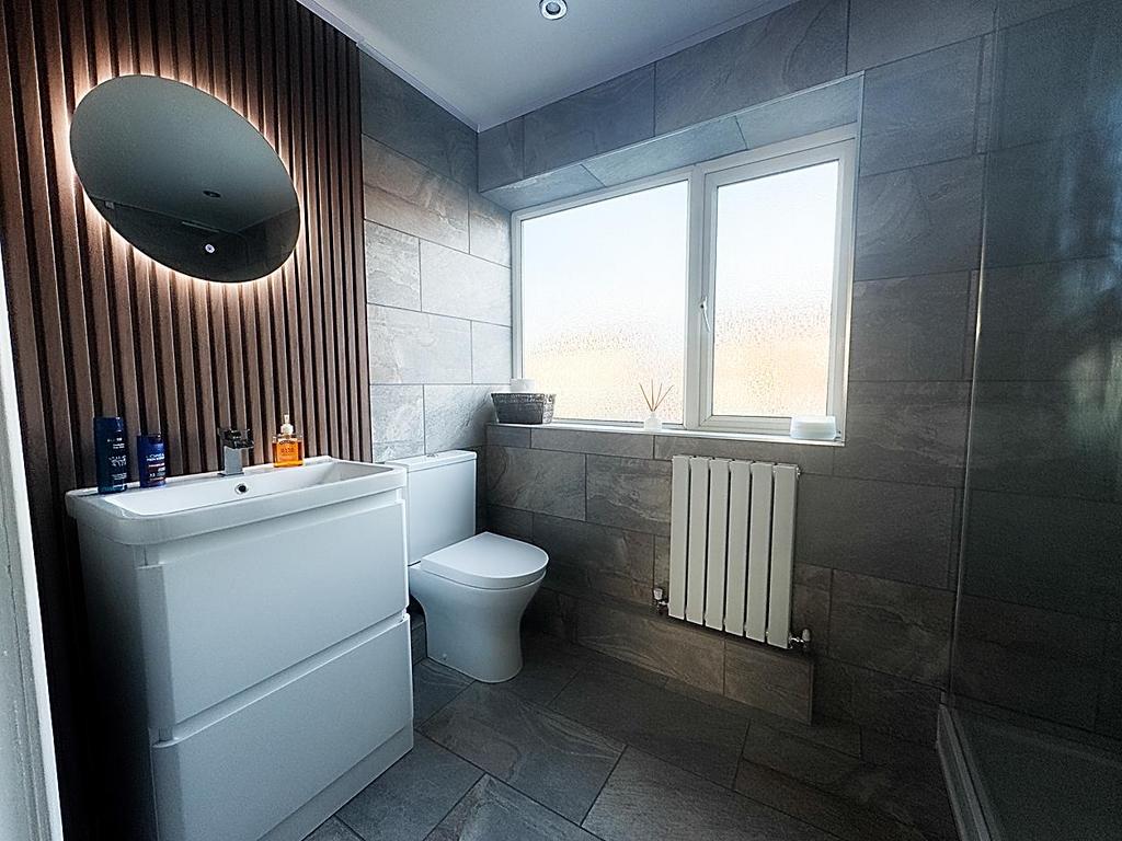 Ensuite