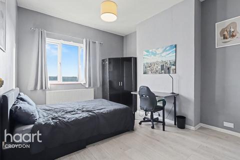 2 bedroom maisonette to rent, Selhurst Road, LONDON