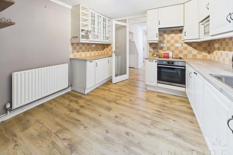undefined, Englefield, Horsham RH12