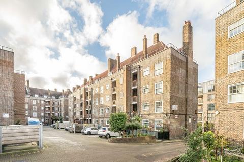 3 bedroom flat for sale, Forster Road, London SW2
