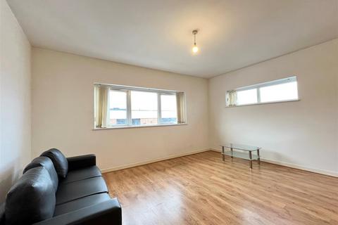 2 bedroom apartment to rent, NQ4 North, Naval Street, Manchester, M4 6BA