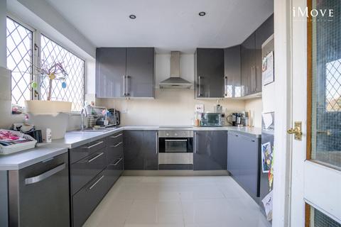 4 bedroom terraced house for sale, Ellery Road, London SE19
