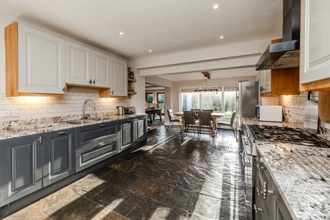 5 bedroom detached house for sale, Darras Road, Darras Hall, Ponteland, Newcastle upon Tyne.