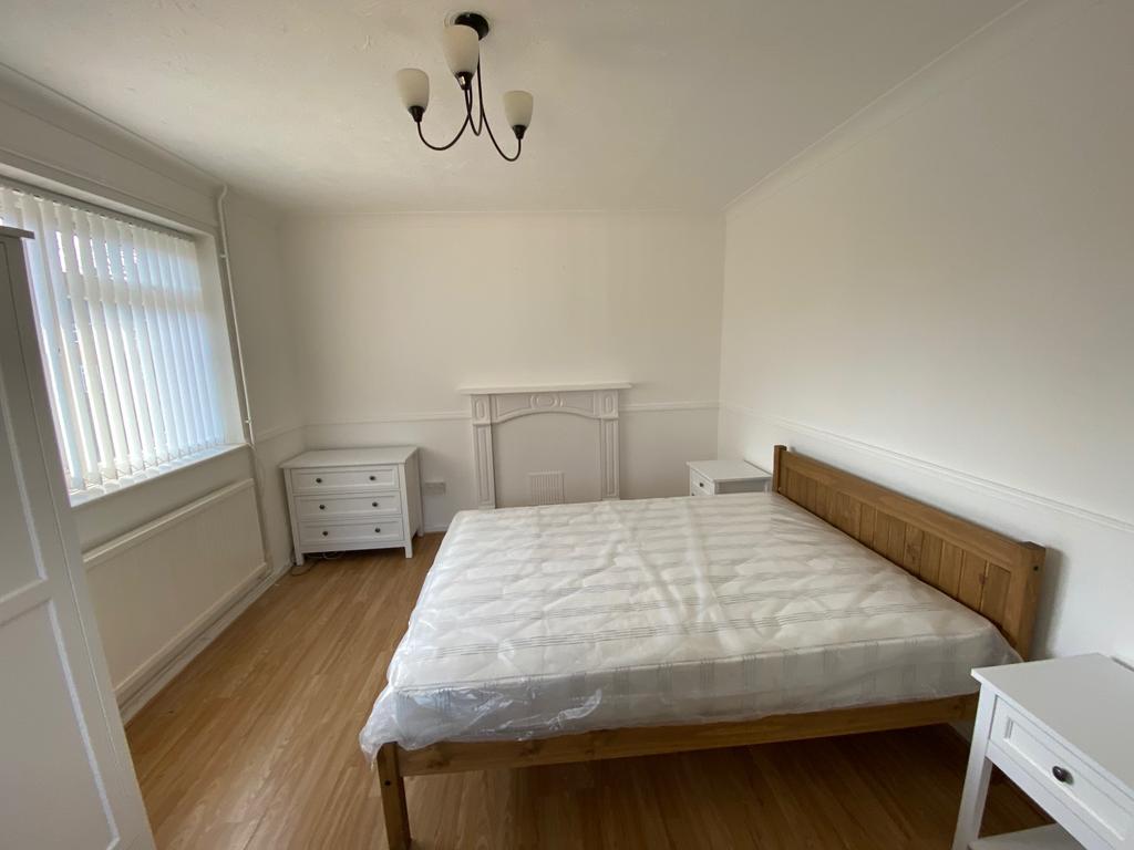 Bed 1 2 T202509181606.jpg