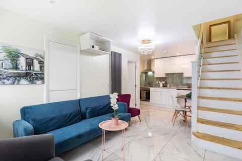 undefined, Joshua Street, London, E14