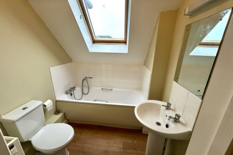 1 bedroom apartment to rent, Holdenhurst Road, Bournemouth