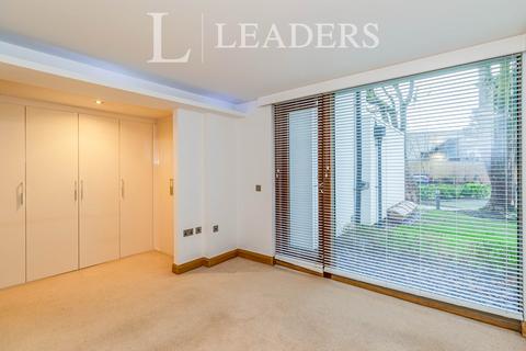 undefined, Rivermead Close, Teddington, TW11