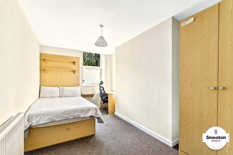 undefined, Town House, Plymouth PL1
