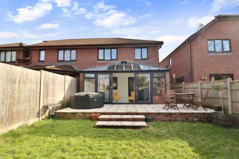 3 bedroom semi-detached house for sale, New Road, Southampton SO31
