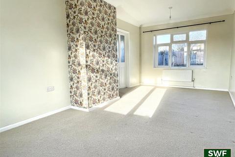 3 bedroom semi-detached house for sale, Churchill Road, Walsall