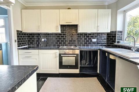 3 bedroom semi-detached house for sale, Churchill Road, Walsall