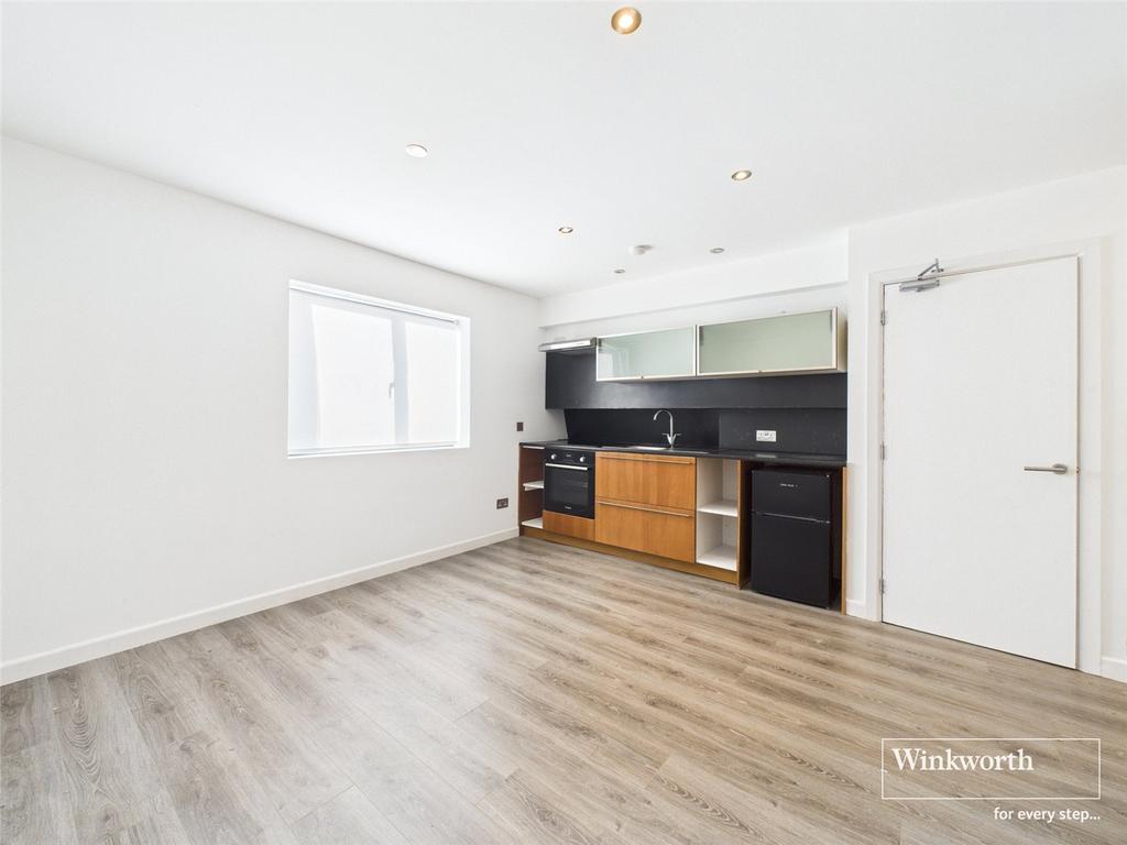 Lounge/Kitchen