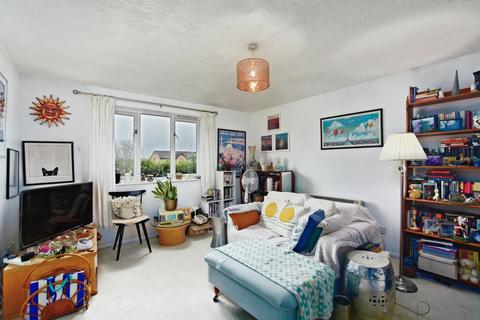 2 bedroom apartment for sale, Mullards Close, Mitcham CR4