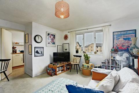 2 bedroom apartment for sale, Mullards Close, Mitcham CR4