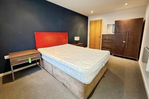 2 bedroom flat to rent, The Gateway West, East Street, Leeds, West Yorkshire, LS9
